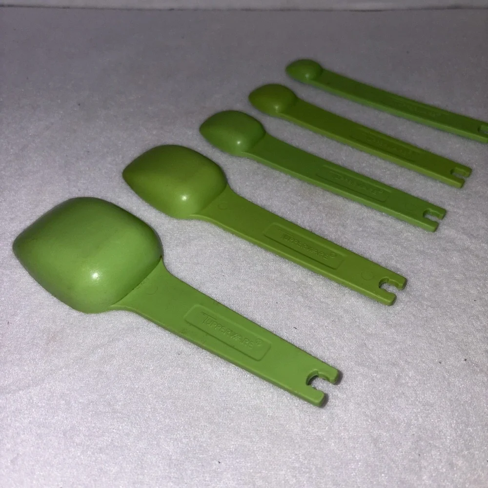 Tupperware Nesting Measuring Spoons Vintage Green Spoons No Keeper Ring Nesting